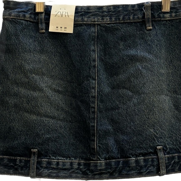 Zara NWT Denim mini skirt 100% Cotton size Medium 28 with angular hems 🦋 - Picture 8 of 8